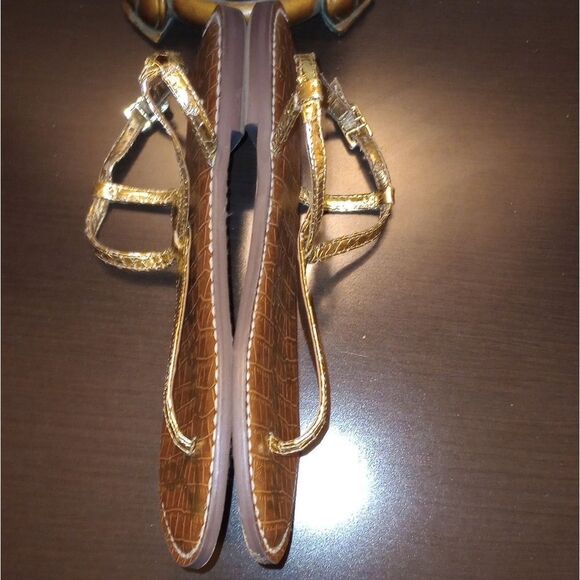 🆕🎉Sam Edelman Gigi Croc Thong Sandals - Picture 5 of 7